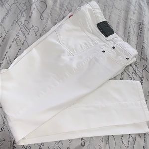 white levi’s pants .